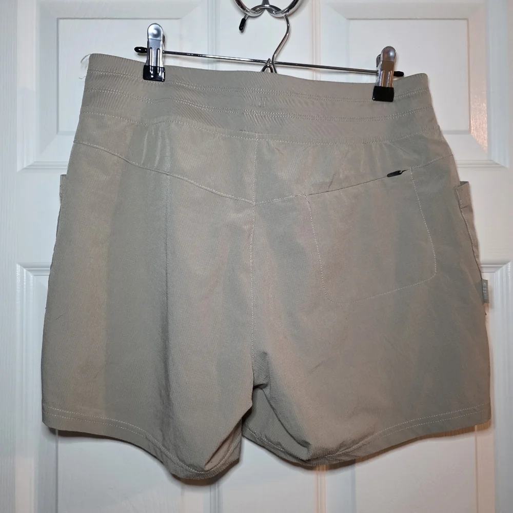 5.11 Tactical Shorts Womens Small Merina Mid Rise Bottoms Athletic Pockets